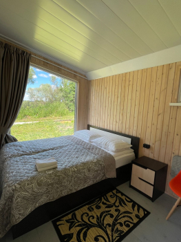 Домик с террасой 1 большая кровать — фото 9