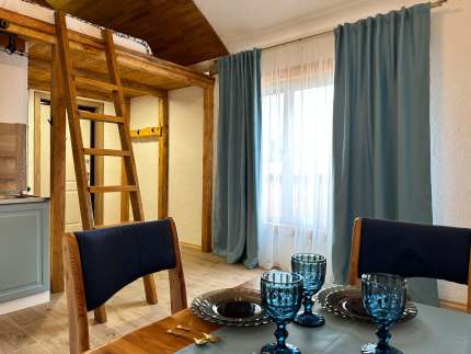 Домик для двоих КАК ДОМА ХМ — фото