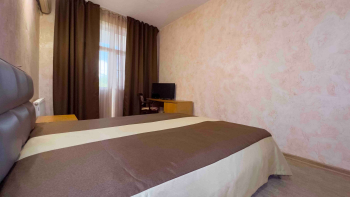 Семейные Апартаменты с лоджией корпус А — фото 8