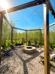 Гамаки и качели на общей территории — фото 1