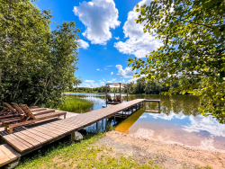 Шезлонги на общей территории — фото 1