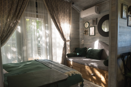 Дом на высоком дереве — фото