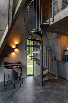 Дом №10. Чёрный. Первая линия — фото 7