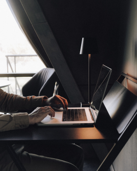 Дом №10. Чёрный. Первая линия — фото 8