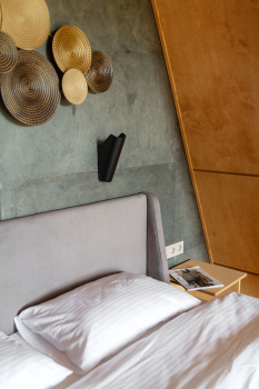 Дом №2. С большим диваном — фото 9