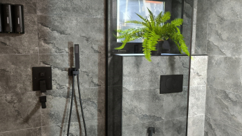 Соло 4 с террасой и видом на реку — фото 8