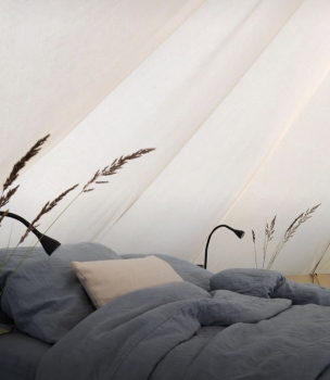 Палатка в лесу — фото 3