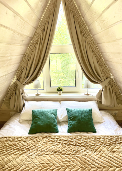 Участок с домиком "Репа"  с купелью на террасе — фото 25