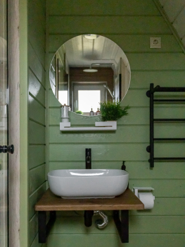 Участок с домиком "Огурец" с купелью на террасе — фото 8