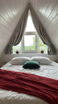 Дом "Помидор" с купелью на террасе и камином — фото 11