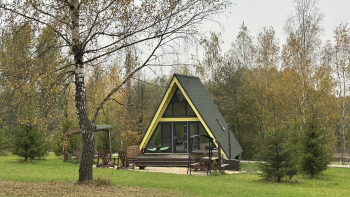 Участок с домиком "Репа"  с купелью на террасе — фото 32