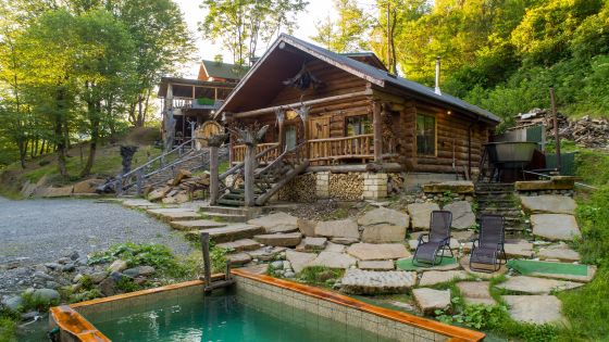 Сергиев двор