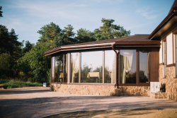 Ресторан на территории — фото 1