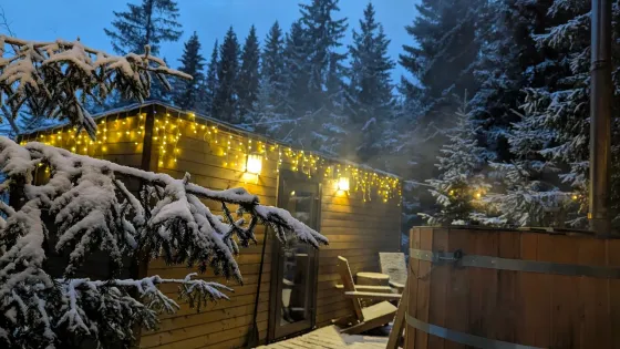 Крепкие кровати