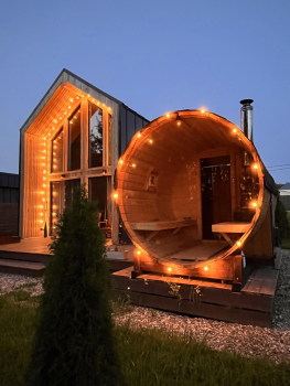 Бордовый дом — фото 19