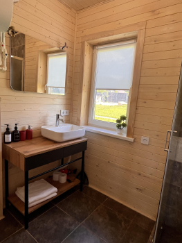 Бордовый дом — фото 14