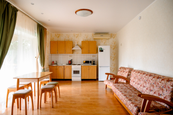 Дом у реки  — фото 1