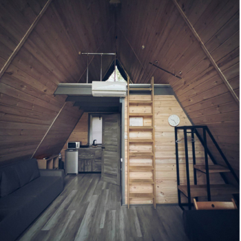 Треугольный коттедж — фото 11