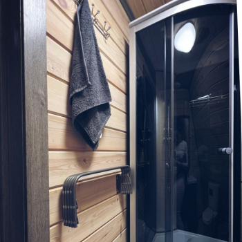 Треугольный коттедж — фото 12