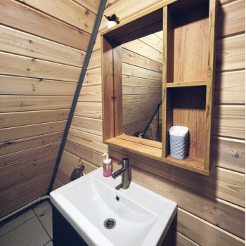 Треугольный коттедж — фото 13