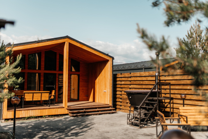 Барн Вилладж — фото