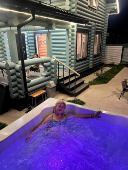 Дом из бревна “Синий” с сауной и купелью — фото 2