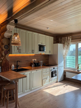 Дом из бревна “Зелёный” с сауной и купелью — фото 3