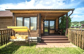 Люкс с двориком — фото 1