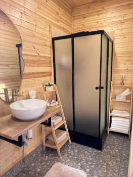 Дом с террасой, чаном и баней — фото 12