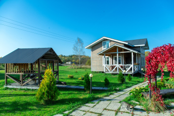 Дом у пруда — фото 2