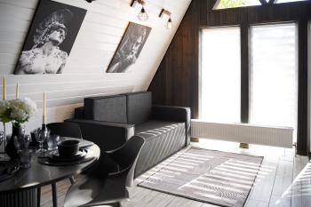 ЧЕРНОЕ БЕЛОЕ – Дом с теплой купелью — фото 4