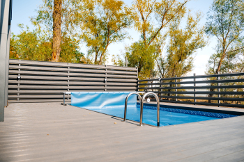 ЛОФТ – Дом с теплым бассейном — фото 15