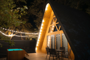 МАЛАХИТ – Дом с теплой купелью — фото 12