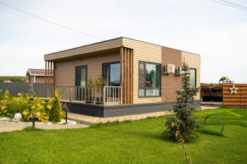 Дом Белая дача — фото 1