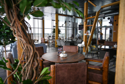 Ресторан на территории — фото 1