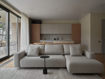 Коттедж 2 этажа, 2 спальни, третья береговая линия — фото 1