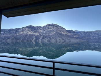 Дом с видом на озеро — фото 6