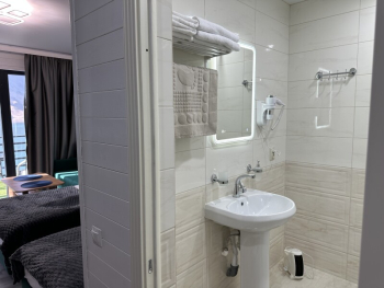 Дом с видом на озеро — фото 8