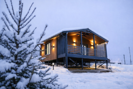 Дом Бархат с горячей купелью — фото