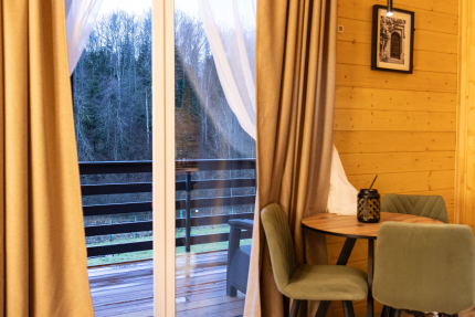 Дом Бархат с горячей купелью — фото