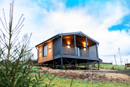 Дом Бархат с горячей купелью — фото