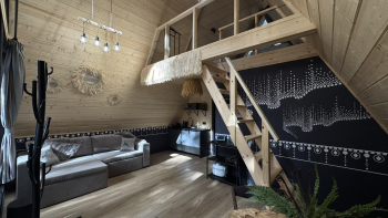 Чум средний на высоких сваях — фото 7