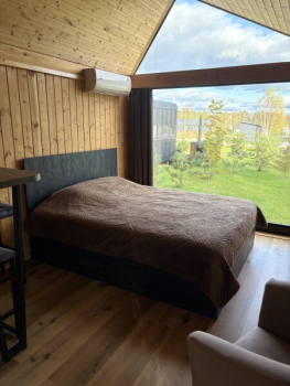 Фридом Барн с кроватью и купелью — фото 4