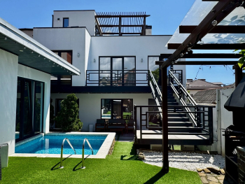 Дом в центре Геленджика — фото 1