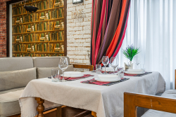 Ресторан на территории — фото 1