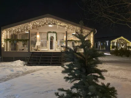 СЕМЬЯ НА ДАЧЕ / FAMILY DACHA — фото