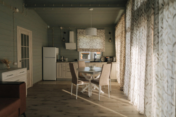 Домик у елей — фото 3