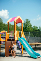 Детская площадка — фото 1