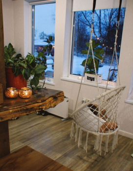 Домик с качелью — фото 5