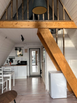 Треугольный дом для 2-4 чел Комфорт+ — фото 8